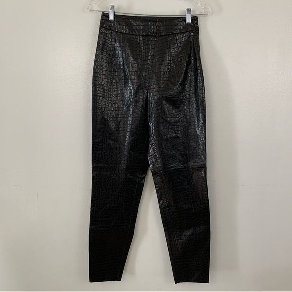 Zara High Waisted Black Embossed Faux Leather Crocodile Print Pants Size S - Picture 2 of 7